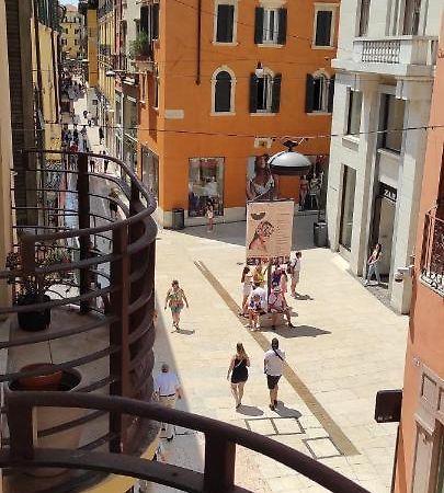 Apartment Centro Storico Verona , Samaritana N.4 Ngoại thất bức ảnh